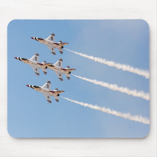 Mousepad Quatro Thunderbirds F-16 voam na formação próxima (Frente)