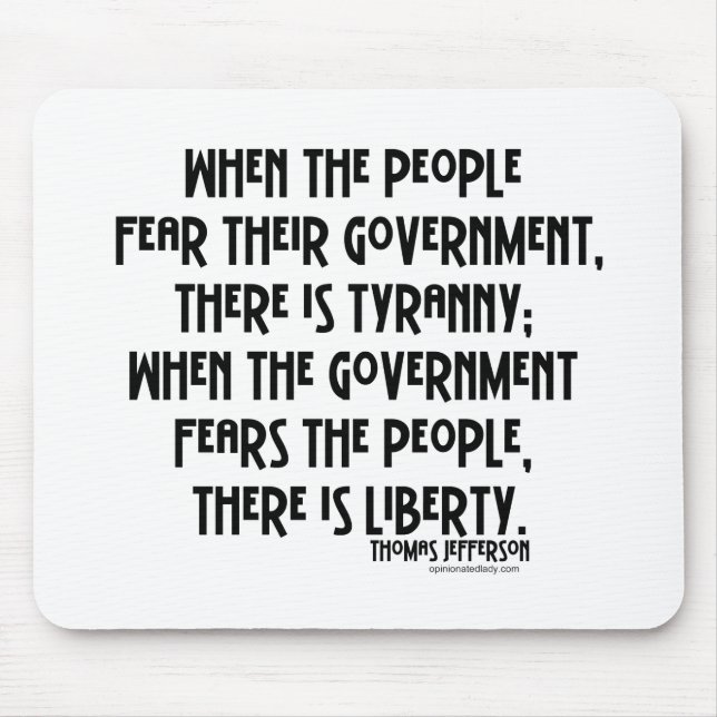 Mousepad Que é tirania…? (Frente)