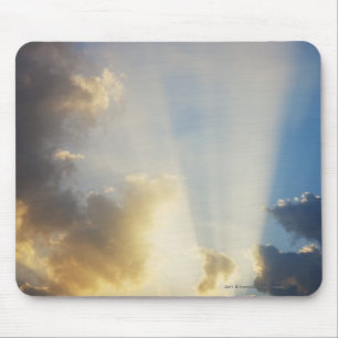 Mousepad Raios de luz que brilham através das nuvens