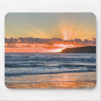 Mousepad Raios de sol dourados sobre o oceano