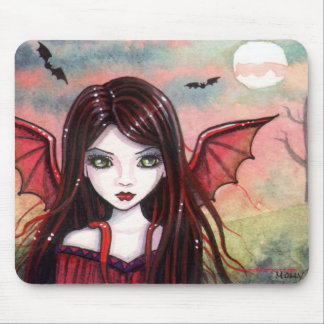 Mousepad Restless Dusk Vampire por Molly Harrison