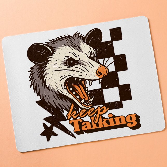 Mousepad Retro Continue Falando Feral Possum: Animal Selvag (This keep talking feral possum design brings bold edgy humor to your day!
)
