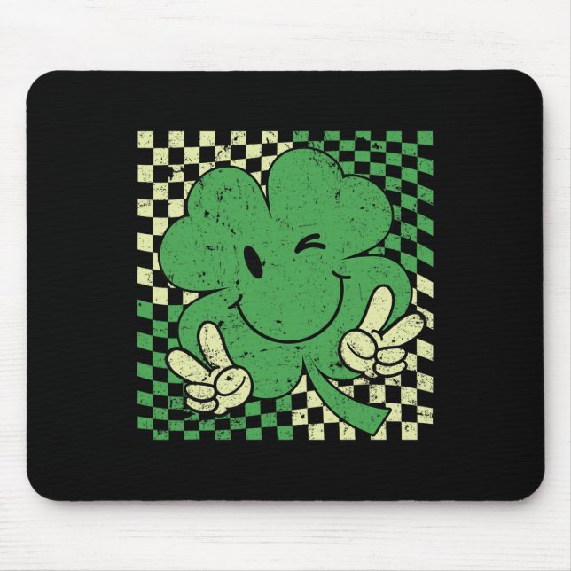 Mousepad Retro Groovy Dia de São Patrício Sorte Trevo Engra (Frente)