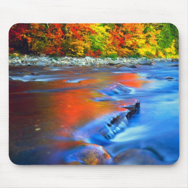 Mousepad Rio Swift refletindo cores de outono (Frente)