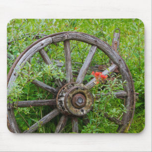 Mousepad Roda de carroça antiga na antiga cidade aurífera h
