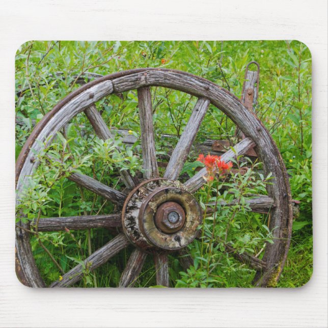 Mousepad Roda de carroça antiga na antiga cidade aurífera h (Frente)