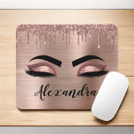 Mousepad Rosa Dourado Glitter Sparkle Eyelashes Monograma<br><div class="desc">Folha de alumínio Dourada com folha de folhas vazia metálica Brilhante de rosa, Nome do Monograma de Metal escovado e Eyelashes Iniciais (Traços), Extensões Eyelash e Olhos Blush Pink Mousepad (mouse pad). O design faz o doce e perfeito aniversário de 16 anos, casamento, chá de panela, aniversário, chá de fraldas...</div>