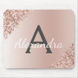 Mousepad Rosa Dourado - Nome do Monograma da Glitter Minúsc<br><div class="desc">Cor-de-rosa-claro - Faísca de Faux Dourada e Folha Metálica Glitter Nome Monograma e Pasta inicial do mouse Monograma. Este humsepad, uma menina de luxo, monograma, é perfeito para a casa ou escritório e seria um presente perfeito para um estudante ou um colega de trabalho. Entre em contato com o designer...</div>