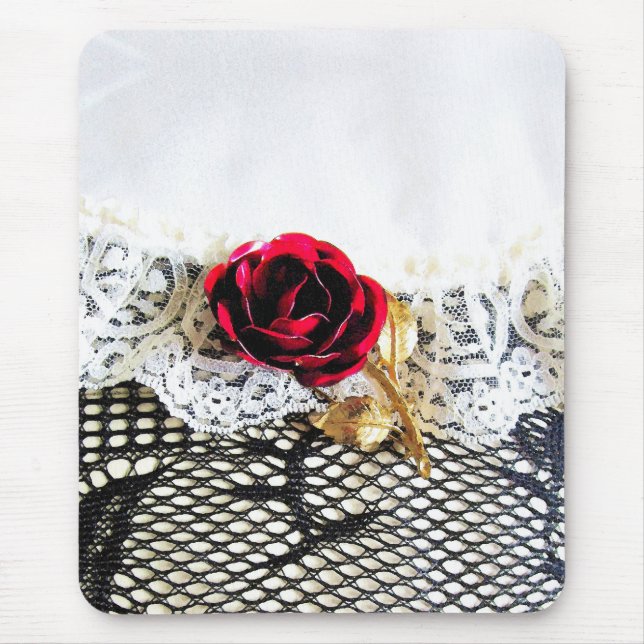 Mousepad Rosa vermelha romântica e rendas brancas (Frente)