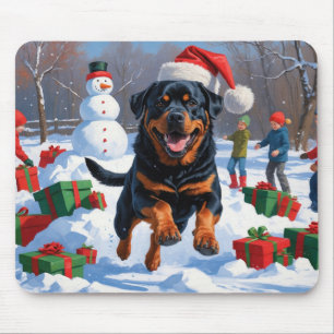 Mousepad Rottweiler Correndo na Neve com Chapéu de Natal