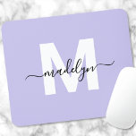 Mousepad Roxo Nome Inicial Monograma<br><div class="desc">Pad inicial do mouse Roxo personalizado. Adicione um toque de elegância ao seu espaço de trabalho com este na moda do mouse. Apresentando um fundo roxo suave, uma letra inicial branca nítida e um nome de escrita preto elegante, este design é perfeito para qualquer um que ama um olhar limpo...</div>