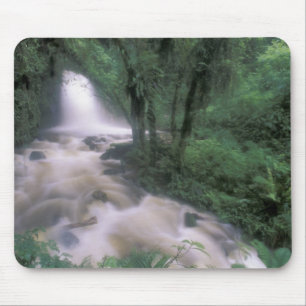Mousepad SA, Peru, S.H. Machu Picchu, Cascata e nuvem