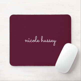 Mousepad Script Burgundy | Na moda Monograma Moderno