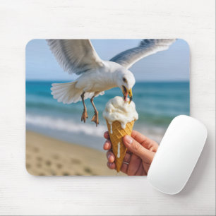 Mousepad Seagull comendo um Sorvete Cone