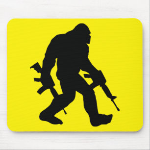Mousepad Segundo Sasquatch Pé-Grande Armado Alteração 2A
