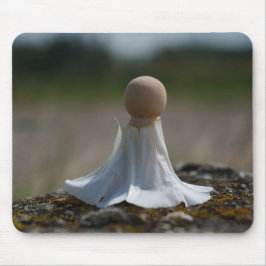 Mousepad Sensueel gehuld poppetje in een bloemen jurkje.