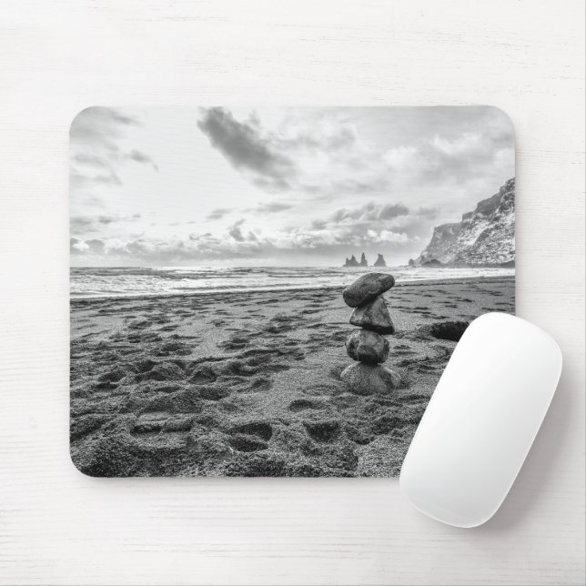 Mousepad Serene Beach Cairn (Com mouse)