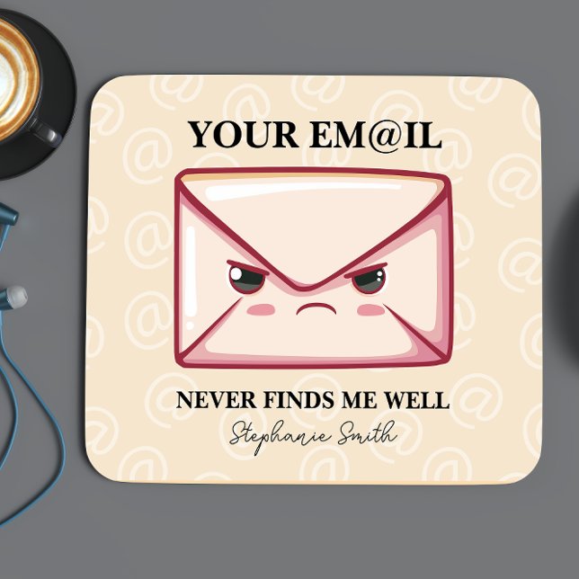 Mousepad Seu Email Nunca Me Encontra Bem Personalizado Escr (For the coworker who’s always “thrilled” to check their inbox, this mousepad is the perfect touch.)