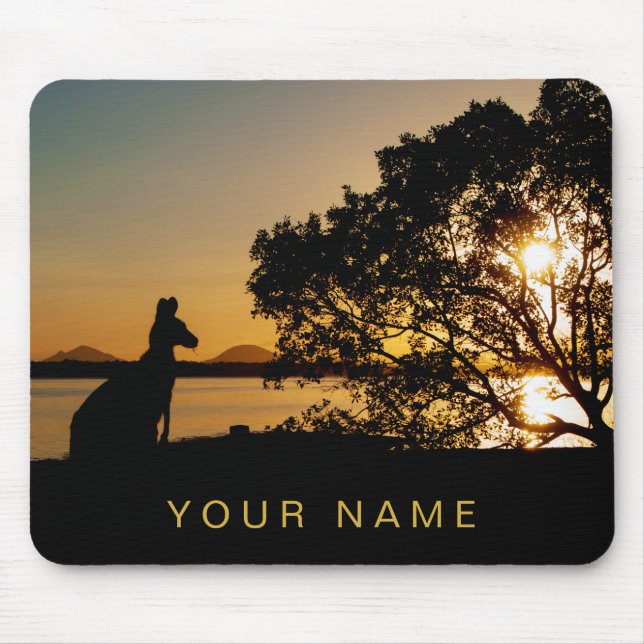 Mousepad Silhueta de Árvore Kangaroo Preta e Dourada (Frente)