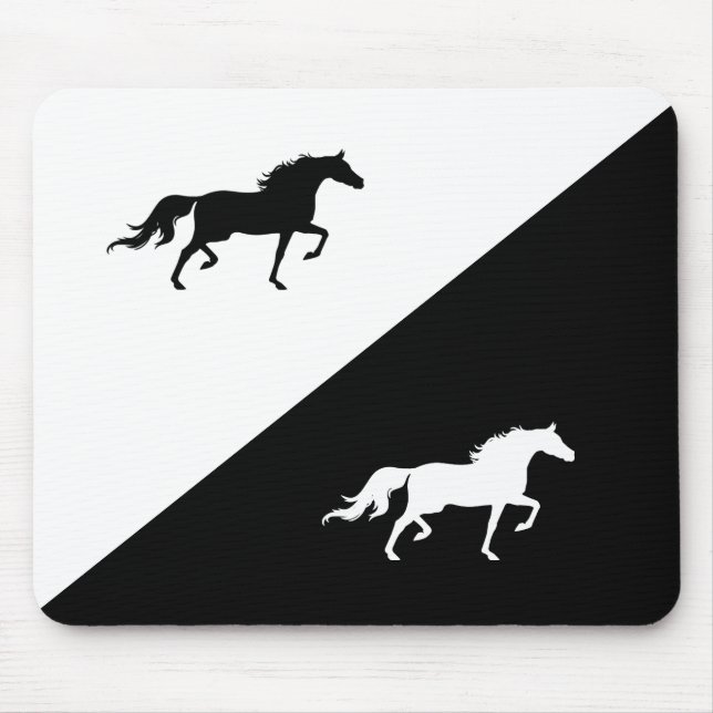 Mousepad Silhuetas de Cavalo Elegante em Preto e Branco (Frente)