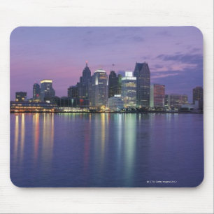Mousepad Skyline dos EUA, Michigan, Detroit, noite