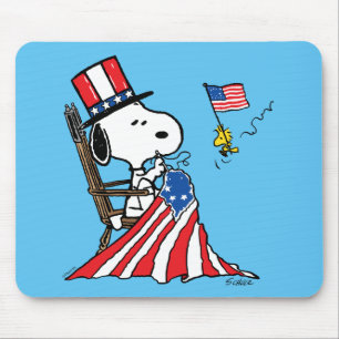 Mousepad Snoopy Sewing 4 de julho Flag