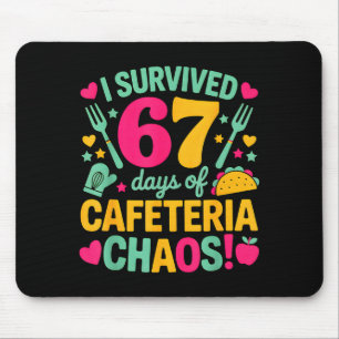 Mousepad Sobrevivi a 67 Dias De Caos Na Cafeteria Comida Fo
