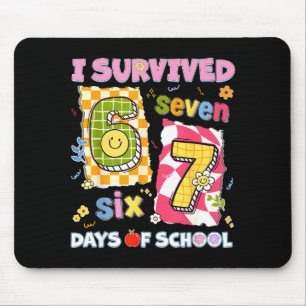 Mousepad Sobrevivi a 67 Dias de Escola Piada Meme Menino Me