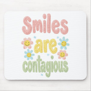 Mousepad Sorrisos de Flores Pastéis Fofos São Contagiosos