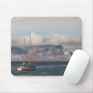 Mousepad Spitsbergen Svalbard Sailboat