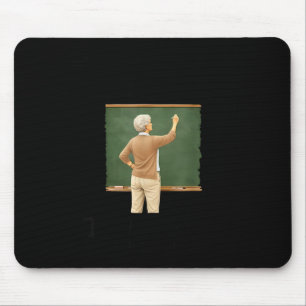 Mousepad Subestimar mulher que ensina aos setenta anos