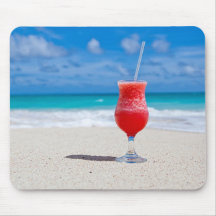 Summer Red Strawberry Margarita Em Praia Tropical