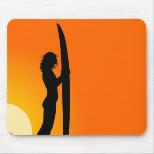 Mousepad Surfista Sunset Girl com surfboard