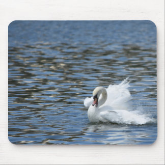 Mousepad Swan Splashing in the Water