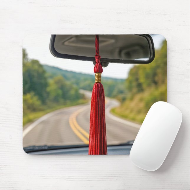 Mousepad Tassel de Graduação Vermelha no Espelho do Carro d (Com mouse)