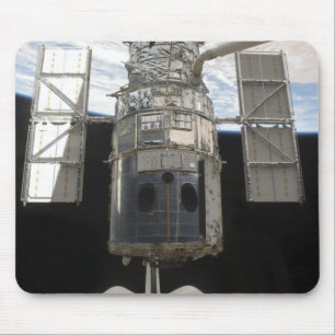 Mousepad Telescópio espacial de Hubble na baía de carga d