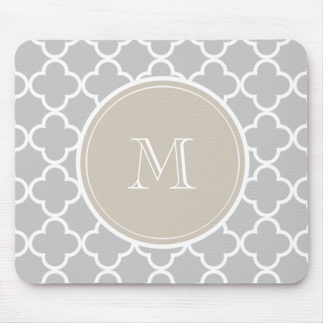 Mousepad Teste padrão cinzento de Quatrefoil, monograma (Frente)