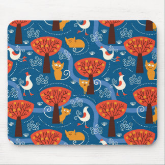 Mousepad teste padrão com gatos bonitos e pássaros