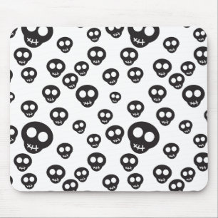 Mousepad Teste padrão com os crânios pretos no branco