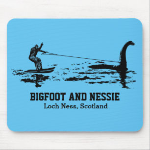 Mousepad Texto personalizado Bigfoot e Nessie Loch Ness