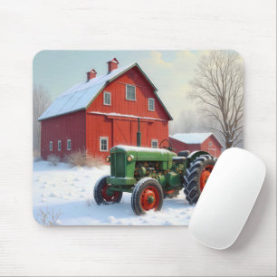 Mousepad Trator Verde de Natal por um Barn Vermelho