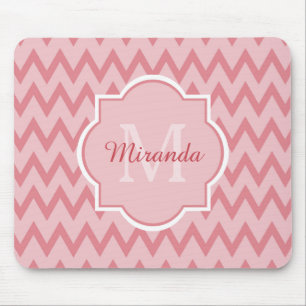 Mousepad Trendy Pink Chevron Zigzag Name e Monograma