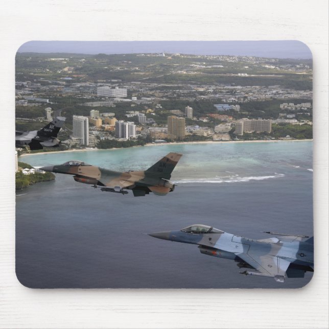 Mousepad Três F-16 Falcões de Luta voam em formação (Frente)
