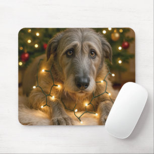 Mousepad Triste Irish Wolfhound Enroscado Em Luzes De Festa