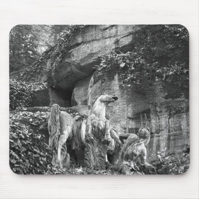 Mousepad Tritons que preparam dois cavalos do sol (Frente)