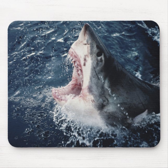 Mousepad Tubarão elevado com a boca aberta (Frente)