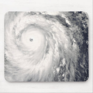 Mousepad Tufão Jangmi fora de Formosa e das Filipinas
