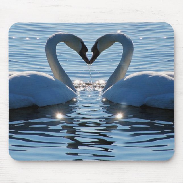 Mousepad Um beijo do coração da cisne, reflexões do amor (Frente)