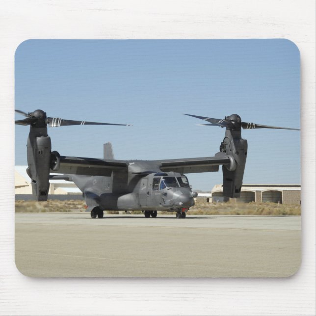 Mousepad Um CV-22 Osprey prepara-se para a descolagem (Frente)