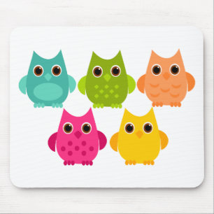 Mousepad Um grupo brilhante das corujas